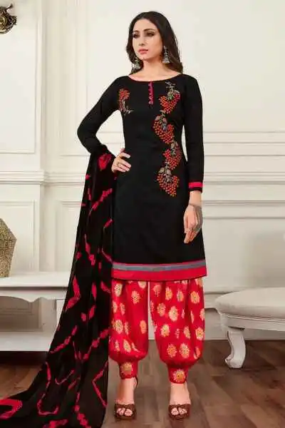 Model Wear The Afghani Style Shalwar Kameez